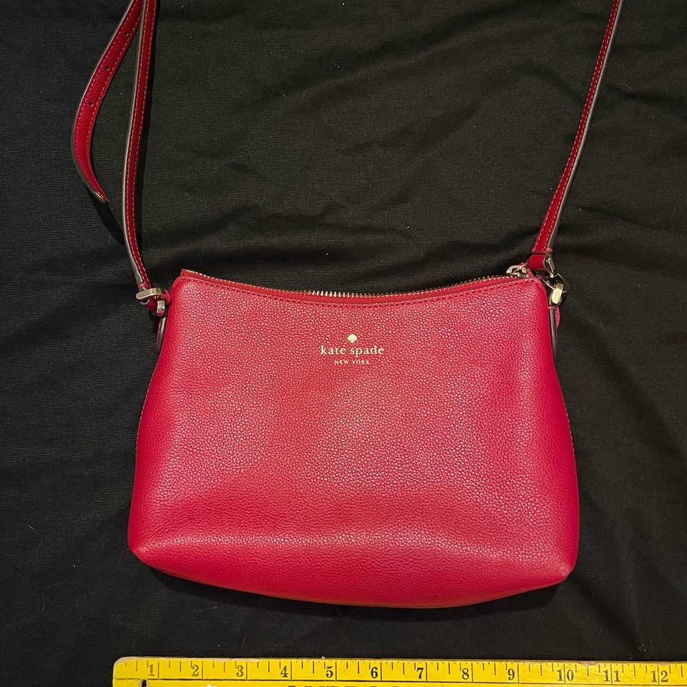 EUC Kate Spade cross body